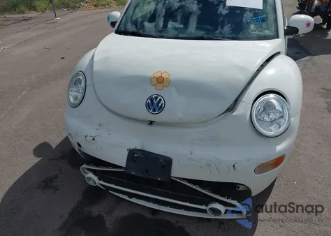 2002 Volkswagen New Beetle Gls из США, поврежденный, VIN 3VWCB21C32M401535